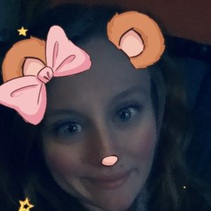 Meet your Posher, Ashleigh